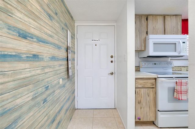 1999 KINGS HIGHWAY 133C, Punta Gorda, FL 33980