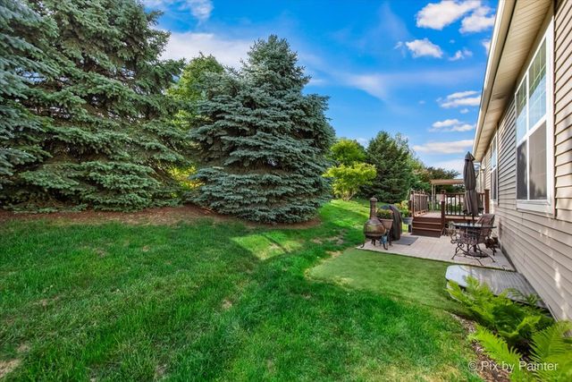 11995 Robb Court, Huntley, IL 60142