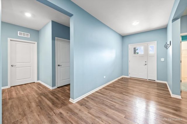 11995 Robb Court, Huntley, IL 60142