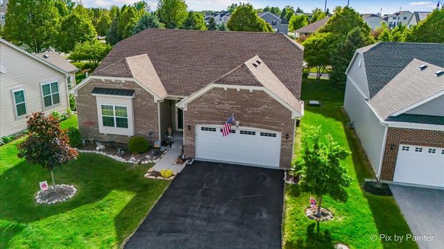 11995 Robb Court, Huntley, IL 60142