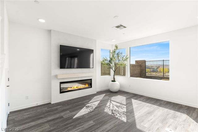 12063 Glentana View Street, Las Vegas, NV 89138