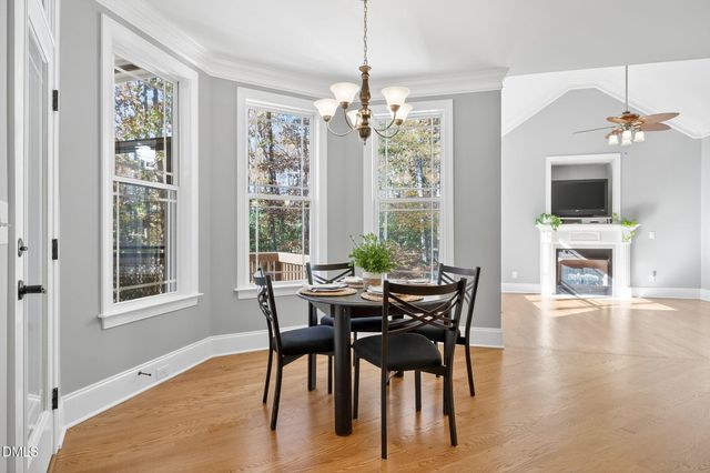 7320 Duncans Ridge Way, Fuquay Varina, NC 27526