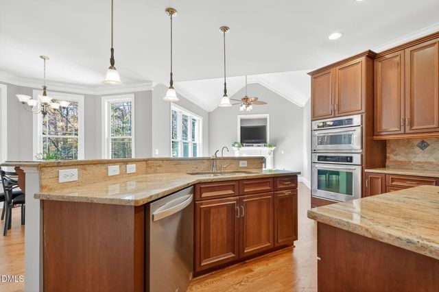 7320 Duncans Ridge Way, Fuquay Varina, NC 27526