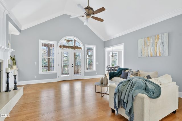 7320 Duncans Ridge Way, Fuquay Varina, NC 27526