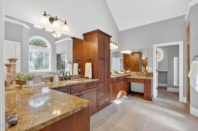 7320 Duncans Ridge Way, Fuquay Varina, NC 27526