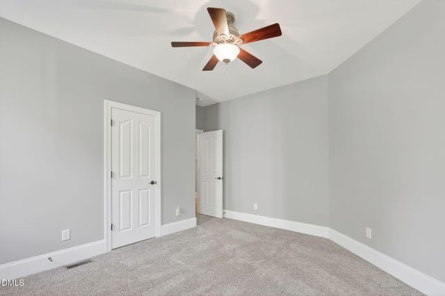 7320 Duncans Ridge Way, Fuquay Varina, NC 27526