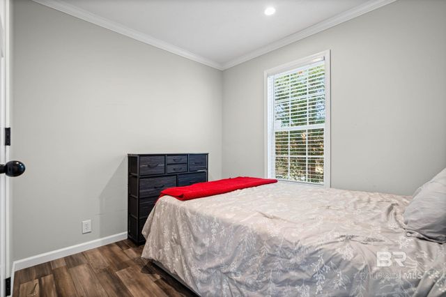 1325 Ridgewood Drive, Lillian, AL 36549