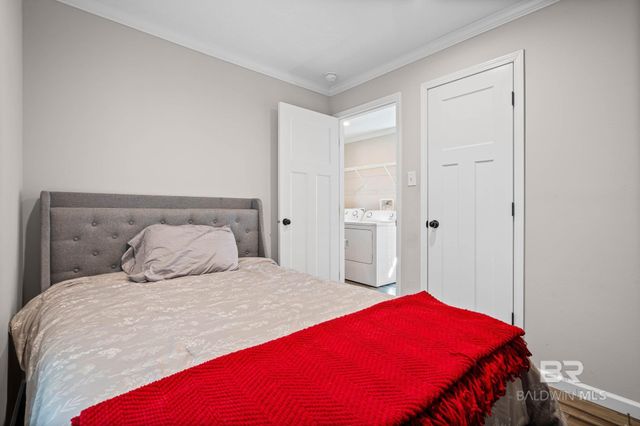 1325 Ridgewood Drive, Lillian, AL 36549