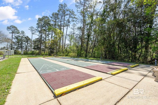 1325 Ridgewood Drive, Lillian, AL 36549