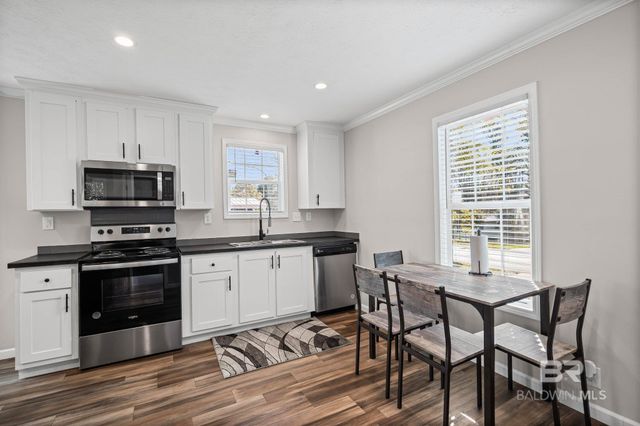 1325 Ridgewood Drive, Lillian, AL 36549