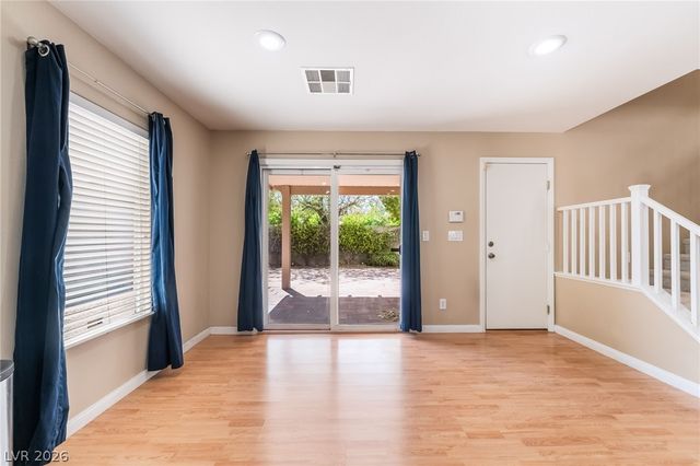 8995 Leaping Pad Court, Las Vegas, NV 89148