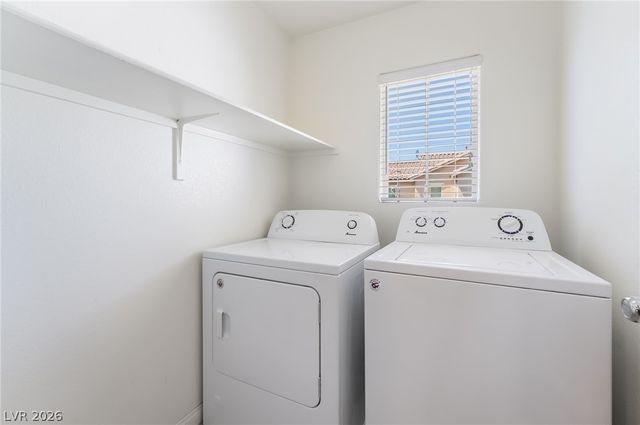 8995 Leaping Pad Court, Las Vegas, NV 89148