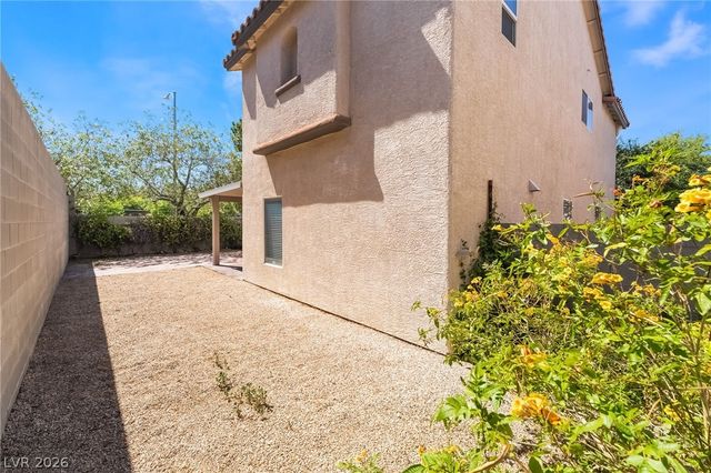 8995 Leaping Pad Court, Las Vegas, NV 89148