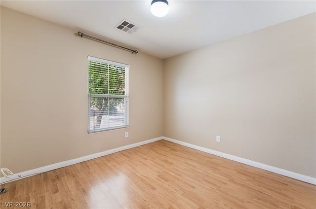 8995 Leaping Pad Court, Las Vegas, NV 89148