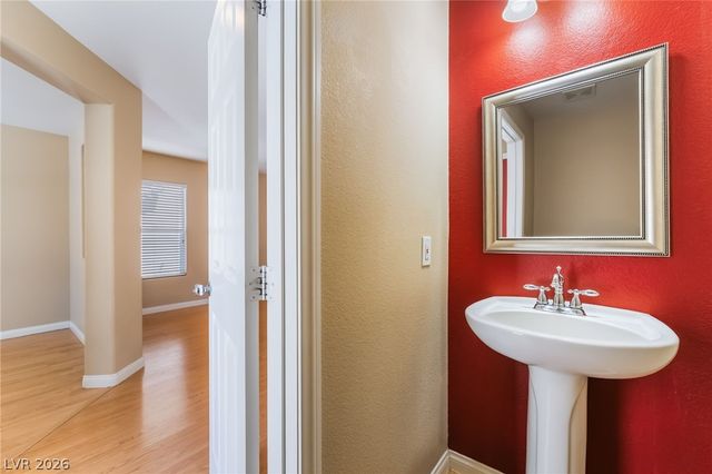 8995 Leaping Pad Court, Las Vegas, NV 89148