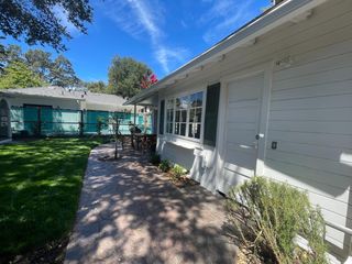 501A Palmer Lane, Menlo Park, CA 94025