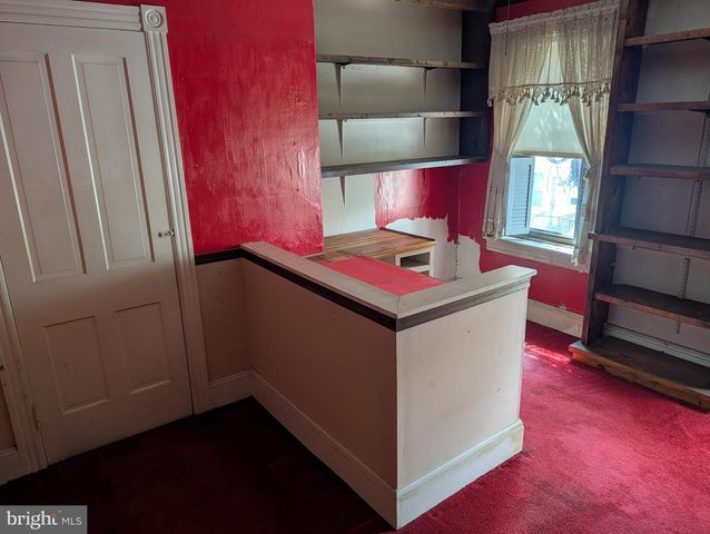 8 JERSEY ST, Trenton, NJ 08611