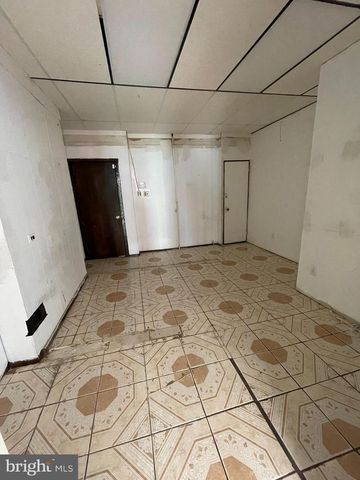 898 BRILL ST, Philadelphia, PA 19124