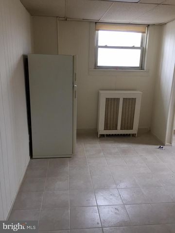 898 BRILL ST, Philadelphia, PA 19124