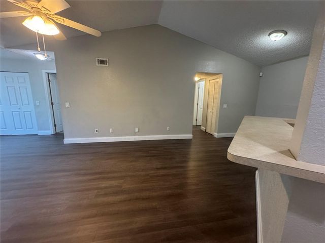 4532 COMMANDER DRIVE 2131, Orlando, FL 32822