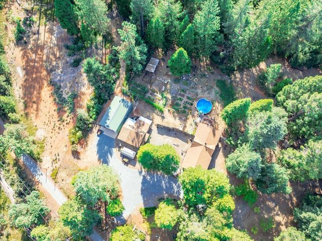 1340 Paymaster Mine Rd, Georgetown, CA 95634