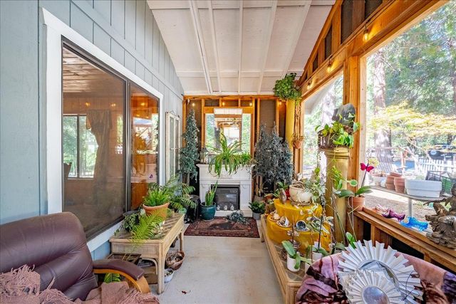 1340 Paymaster Mine Rd, Georgetown, CA 95634