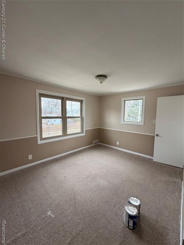 22258 Francis Street, Dearborn, MI 48124