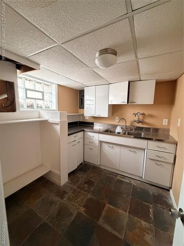 22258 Francis Street, Dearborn, MI 48124