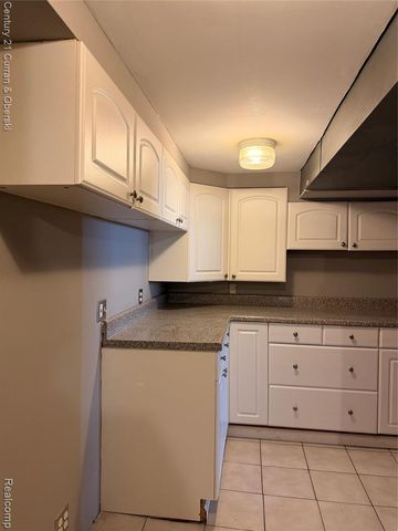 22258 Francis Street, Dearborn, MI 48124