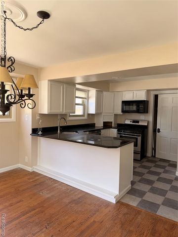 22258 Francis Street, Dearborn, MI 48124