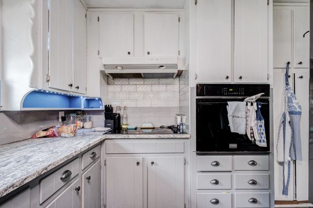 5421 Bonnie Wayne Street, Haltom City, TX 76117