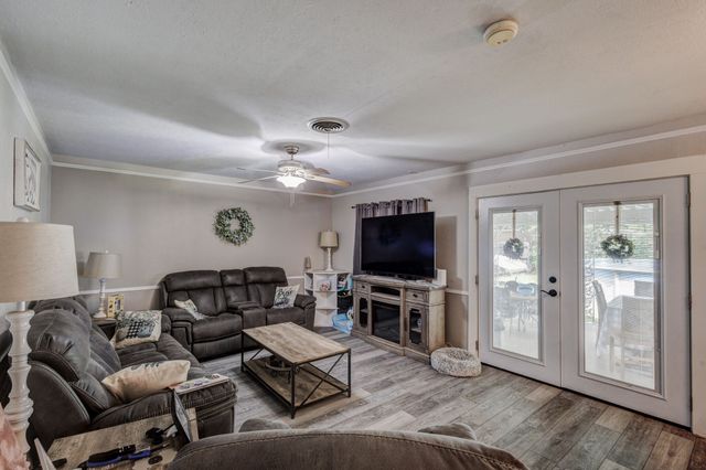 5421 Bonnie Wayne Street, Haltom City, TX 76117