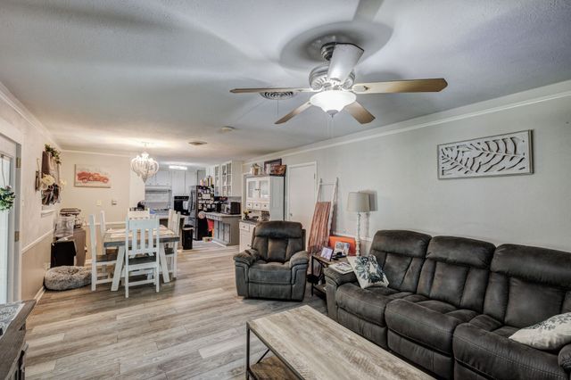 5421 Bonnie Wayne Street, Haltom City, TX 76117