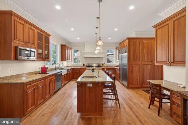 6115 MADAWASKA RD, Bethesda, MD 20816