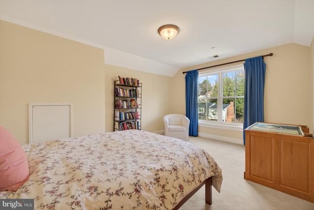 6115 MADAWASKA RD, Bethesda, MD 20816