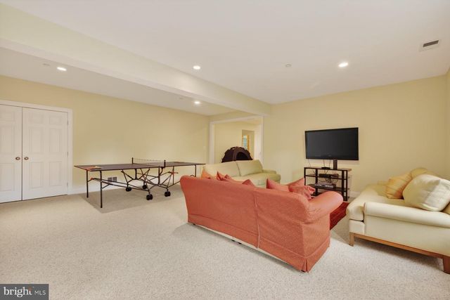 6115 MADAWASKA RD, Bethesda, MD 20816