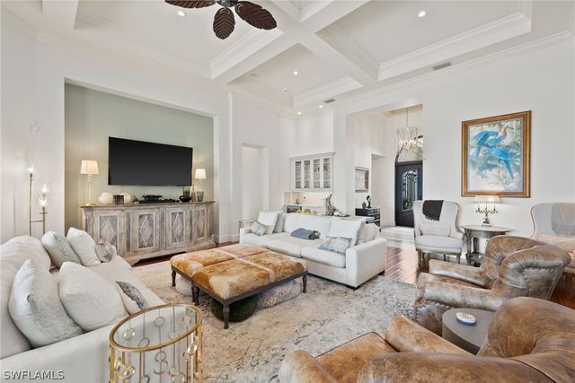 28860 Blaisdell DR, Naples, FL 34119