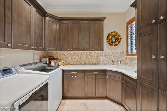 28860 Blaisdell DR, Naples, FL 34119