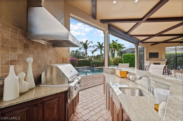 28860 Blaisdell DR, Naples, FL 34119