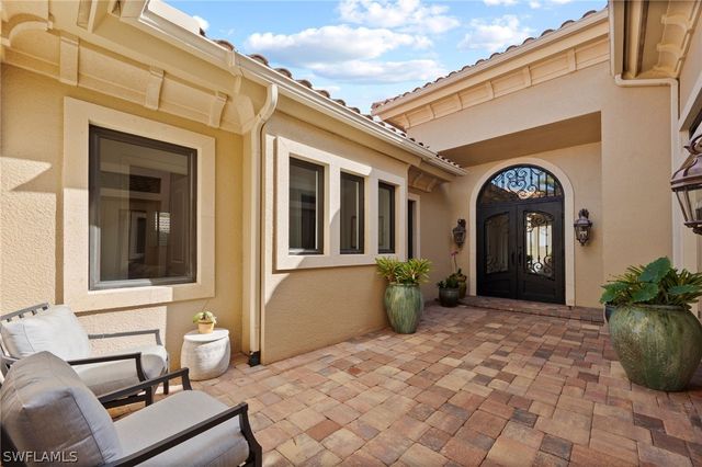 28860 Blaisdell DR, Naples, FL 34119