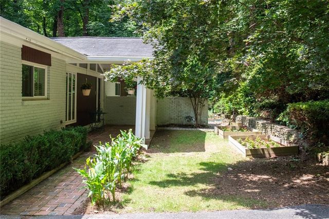 3700 Cloudland Drive NW, Atlanta, GA 30327
