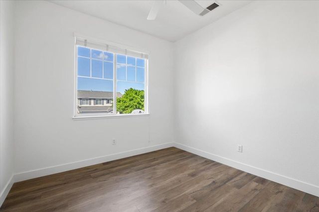 840 Saffron Dr, Tracy, CA 95377