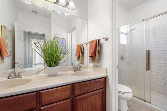 840 Saffron Dr, Tracy, CA 95377