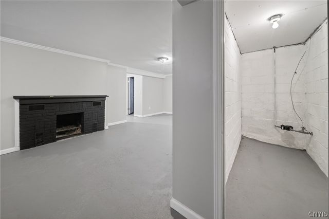 716 Scarboro Drive, Geddes, NY 13209