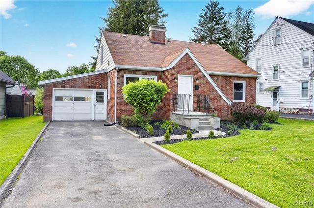 716 Scarboro Drive, Geddes, NY 13209