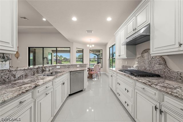 9917 Alhambra LN, Bonita Springs, FL 34135