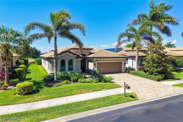 9917 Alhambra LN, Bonita Springs, FL 34135