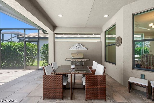 9917 Alhambra LN, Bonita Springs, FL 34135