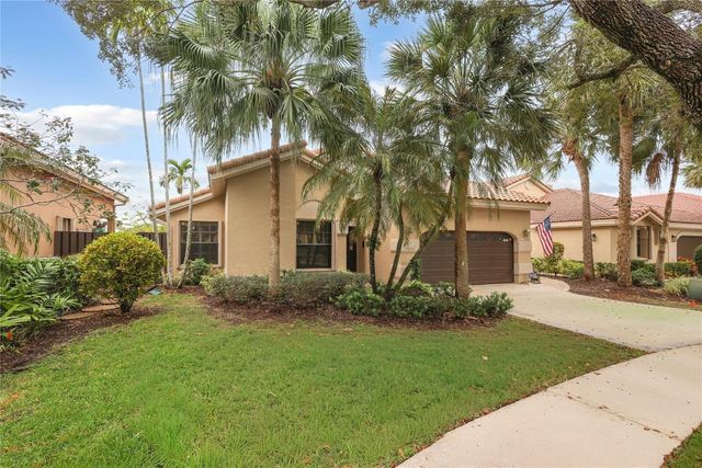 10481 NW 17th Street, Plantation, FL 33322
