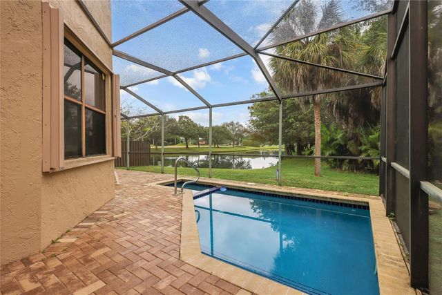 10481 NW 17th Street, Plantation, FL 33322